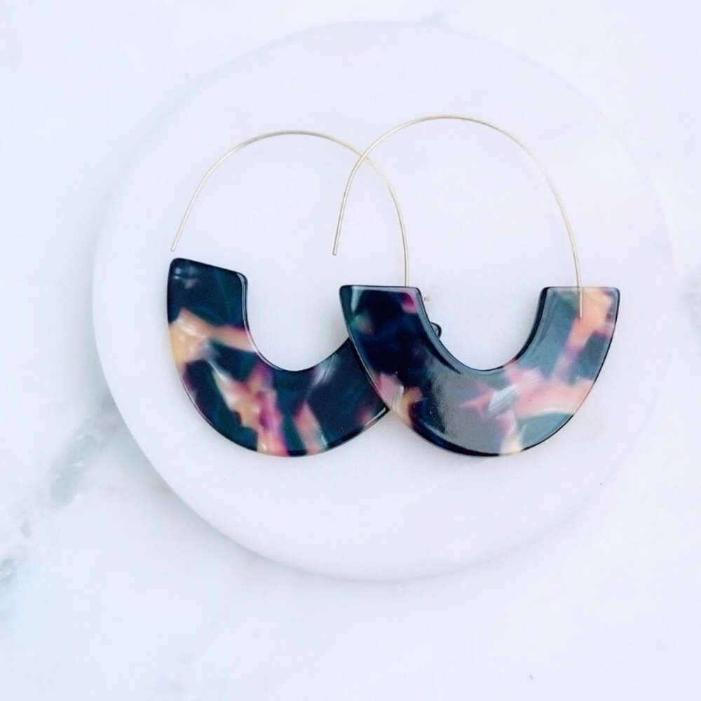 Multicolor Resin Hoops - Picture 2 of 3